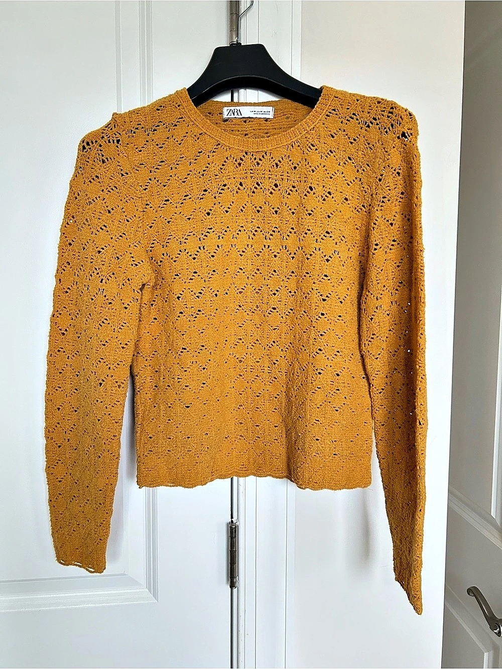 Zara Open Knit Crewneck Sweater in Orange Size Medium